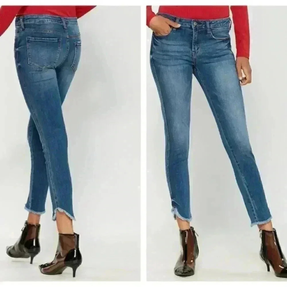 VERVET Med Wash Tulip‎ Hem Cropped Jeans Size 25